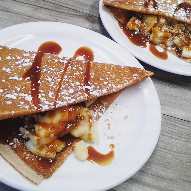 Crêpe Pomme, caramel et noix de Grenoble